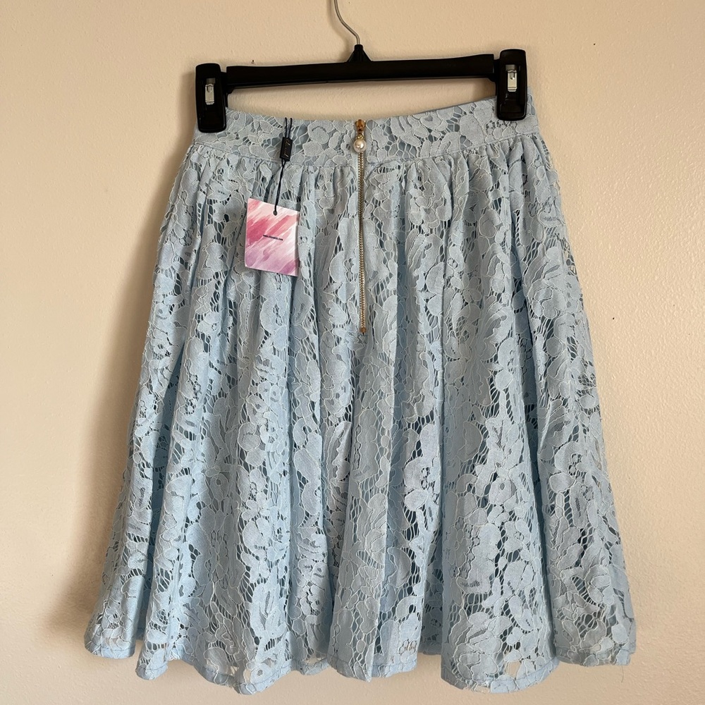 NWT Chicwish Blue Lace Skirt XXS